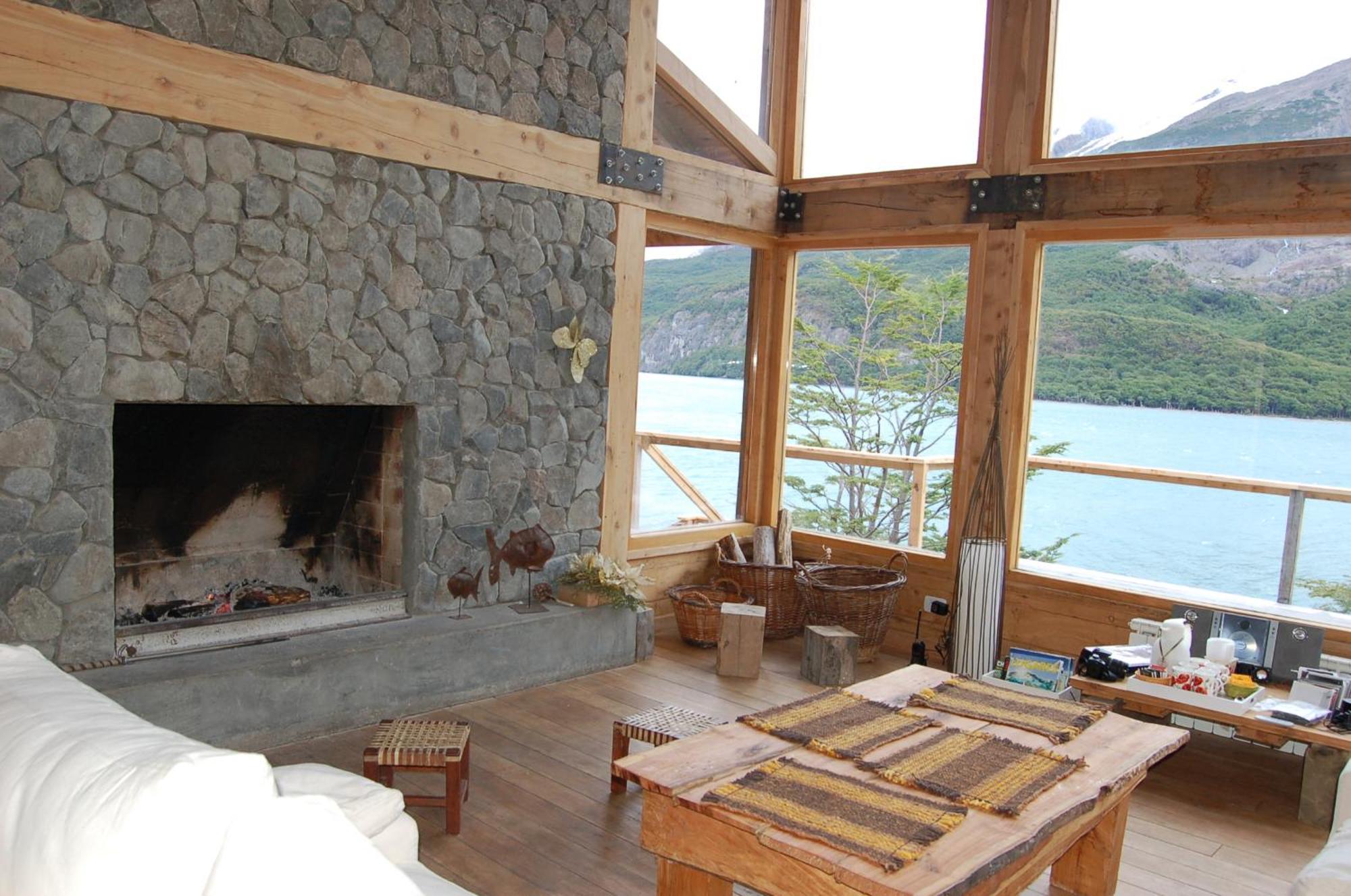 Aguas Arriba Lodge El Chalten Εξωτερικό φωτογραφία
